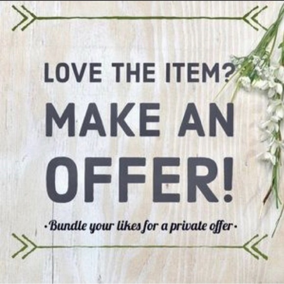 Vintage WORLD BAZAARS Holly Berry Salad Plates Ivory Winter White Set of Three - Picture 14 of 14